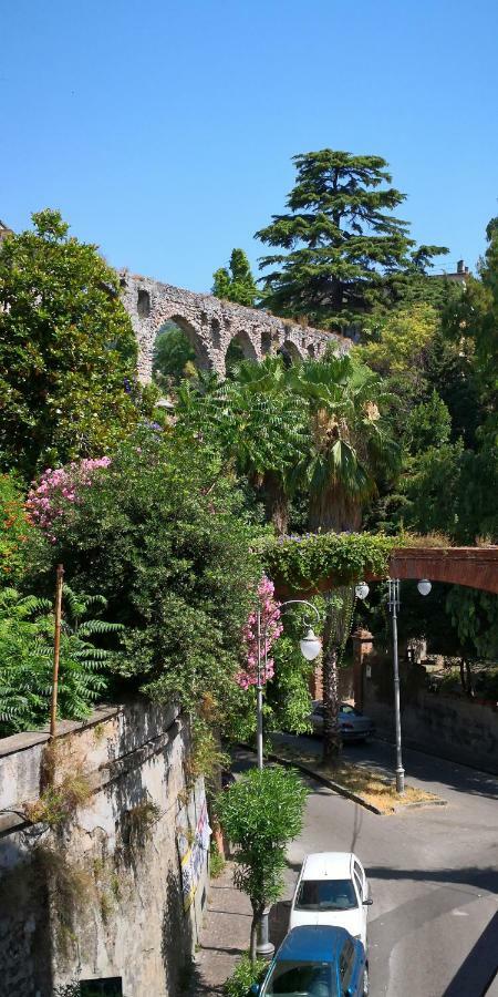 Casa Vacanze Archi Medievali Salerno Ngoại thất bức ảnh